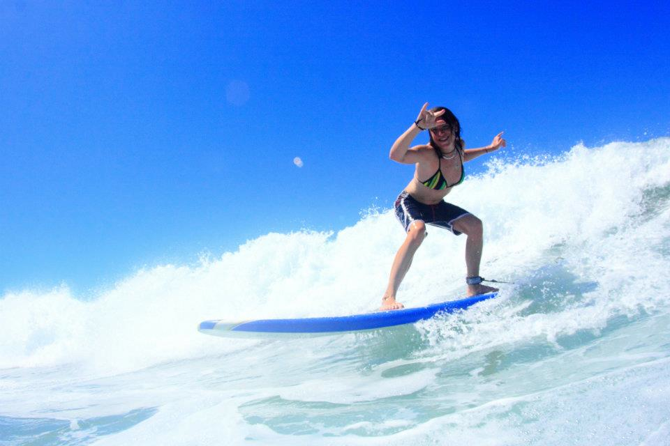 alumni surf lesson photo session puerto escondido